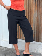 Everyday Soft Black Capri