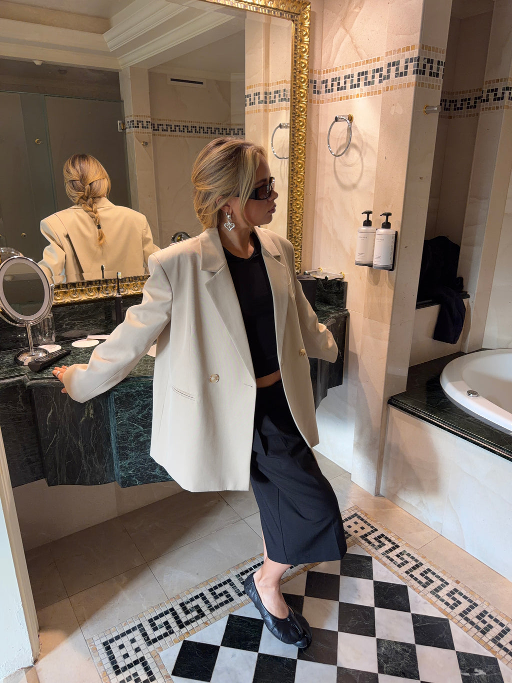 Oversized Back Slit Blazer Light Beige