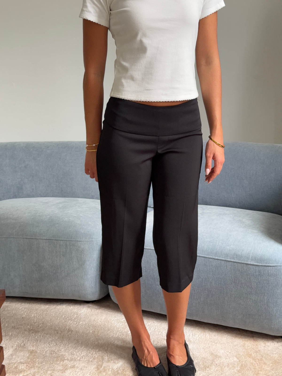 Everyday Soft Black Capri
